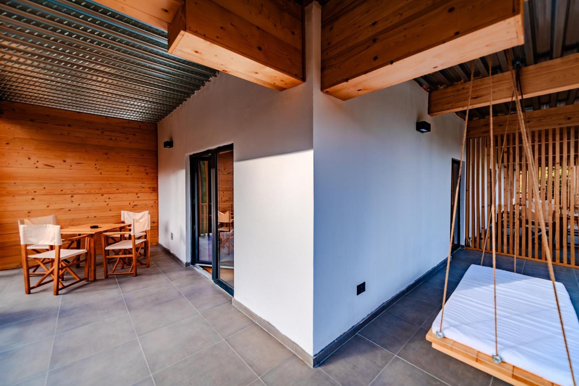 Complexul Turistic Cheile Butii Hotel Cimpu lui Neag Luaran gambar