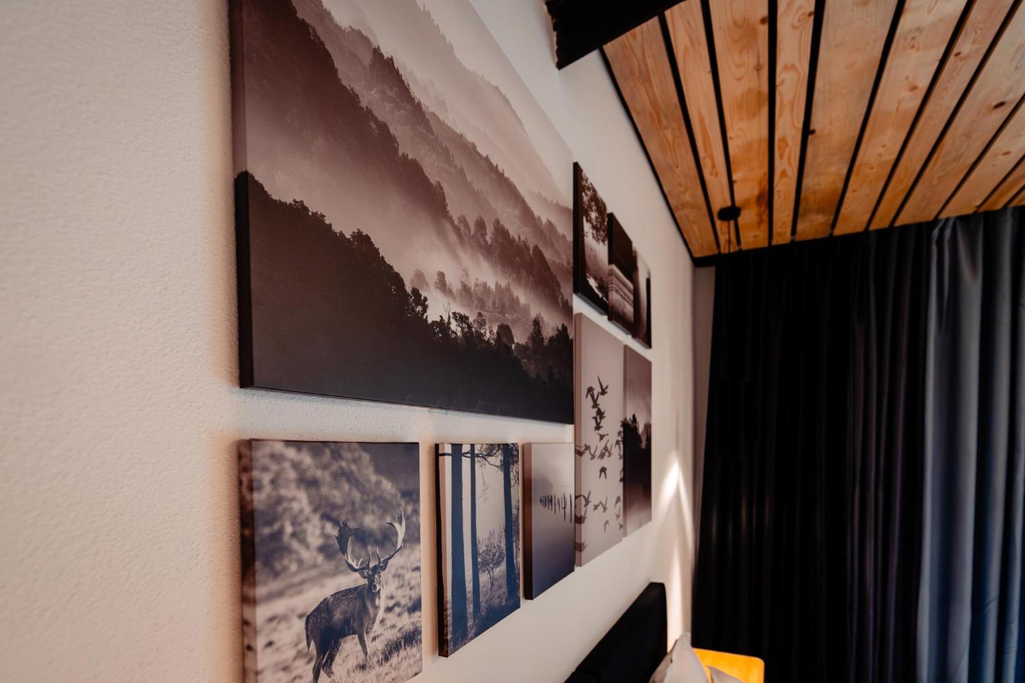 Complexul Turistic Cheile Butii Hotel Cimpu lui Neag Luaran gambar